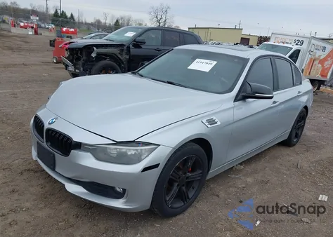 2014 BMW 320I xDrive z USA, uszkodzony, nr VIN WBA3C3C58EP661364